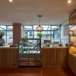 Urban Retreat In Bogota - Design & Comfort
